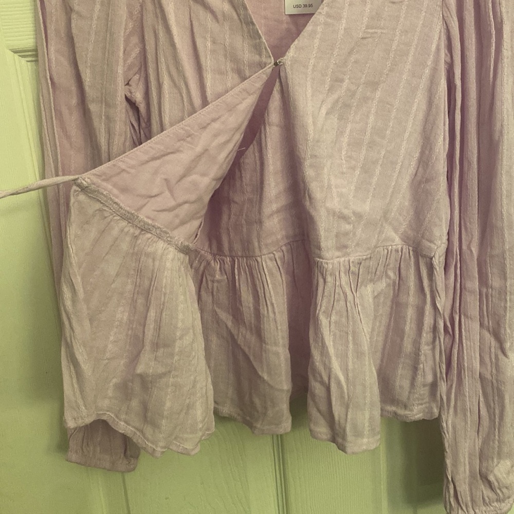 American eagle wrap peplum top NWT - Picture 8 of 9